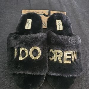 NWT Women's Size Small (5-6) Dearfoams Slide Slippers Bridal Party I Do Crew